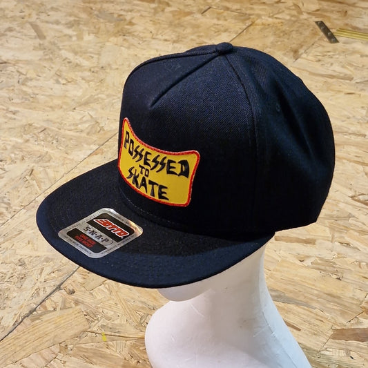 Dogtown Suicidal Possessed to Skate Snapback Cap Hat - Kopfbekleidung & -tücher - Rollbrett Mission