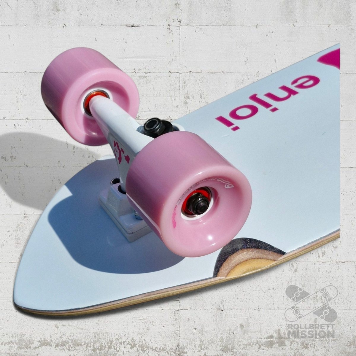 Enjoi Whitey Panda 8.0 x 28.4 Complete Cruiser - Skateboards - Rollbrett Mission