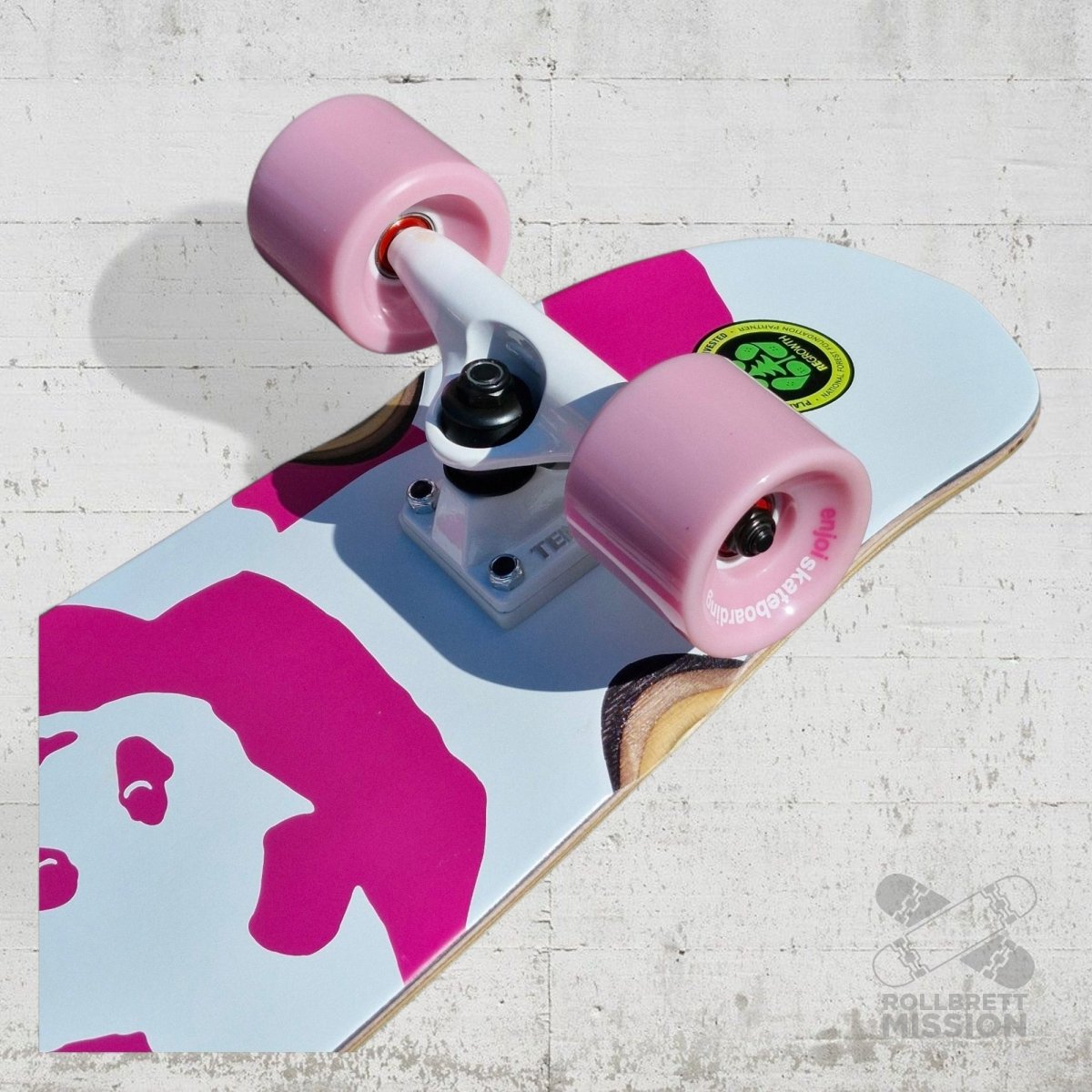 Enjoi Whitey Panda 8.0 x 28.4 Complete Cruiser - Skateboards - Rollbrett Mission