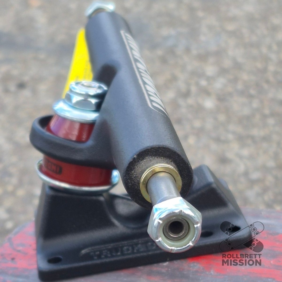 Independent Stage 4 Hollow Standard 166 Full Bar black 9.0" Truck - Skateboard-Achsen - Rollbrett Mission