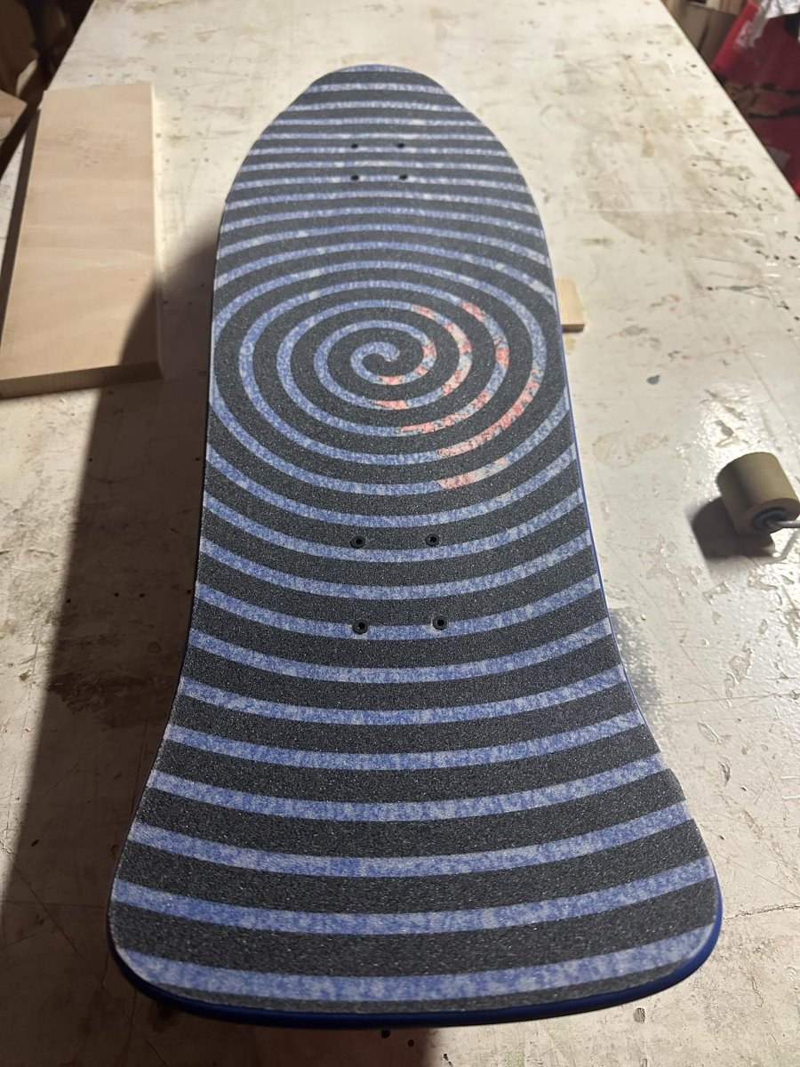 Madness Griptape Swirl clear 10" x 33" - Skateboard - Kleinteile - Rollbrett Mission