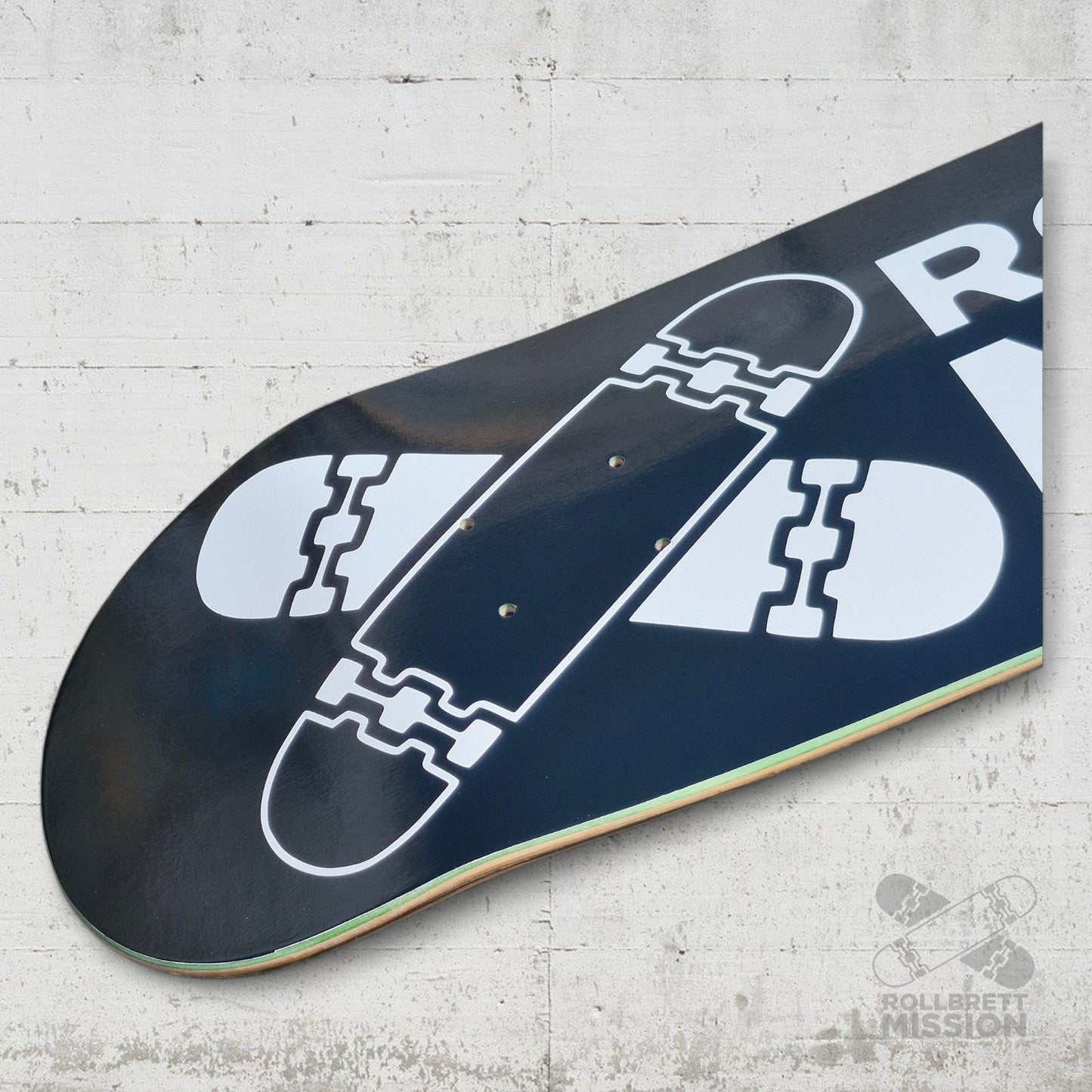 Rollbrett Mission Black Logo Twintail 8.25 Deck
