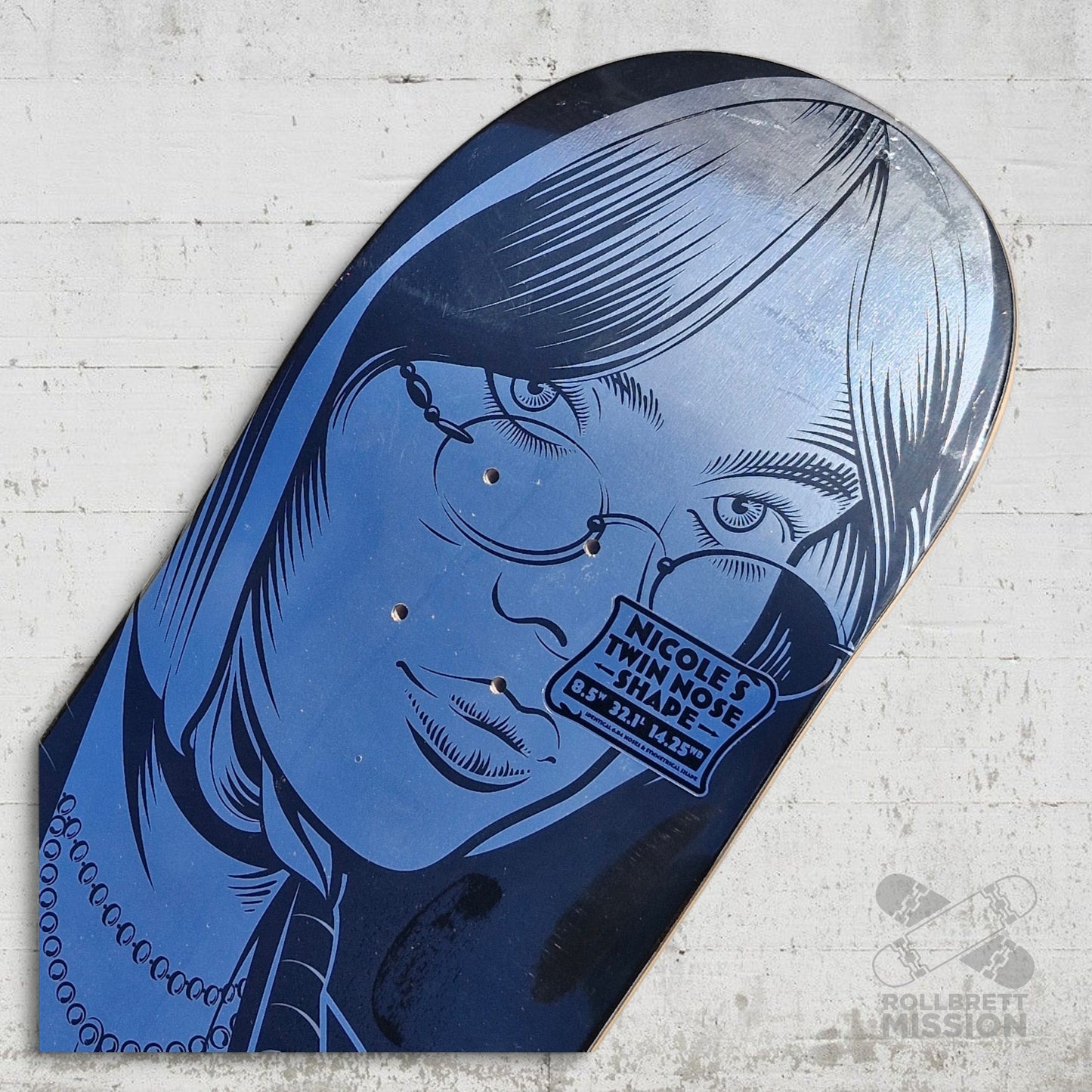 Real Nicole Hause Crush LTD Twin 8.5 silver foil Deck