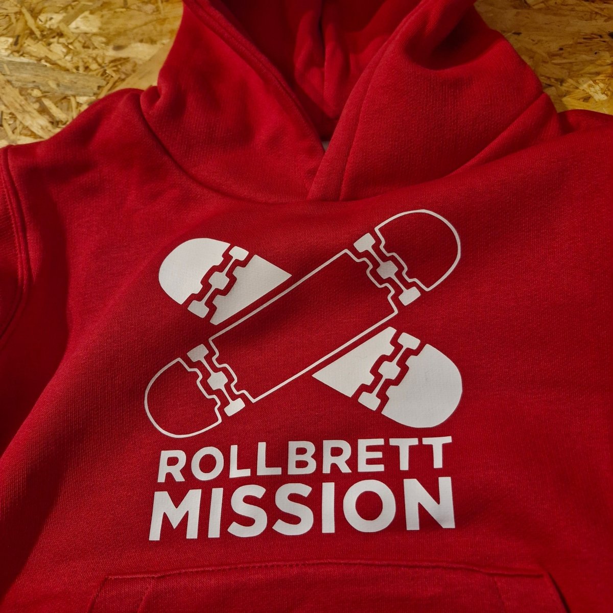Rollbrett Mission Kids New Classic Hoodie rot - Shirts & Tops - Rollbrett Mission