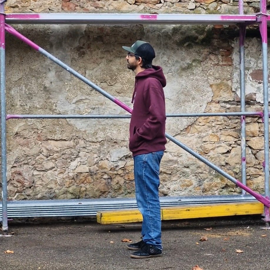 Rollbrett Mission New Classic Hoodie burgundy - Shirts & Tops - Rollbrett Mission