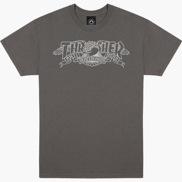 Thrasher T - Shirt x Anti Hero Mag Banner charcoal - Rollbrett Mission
