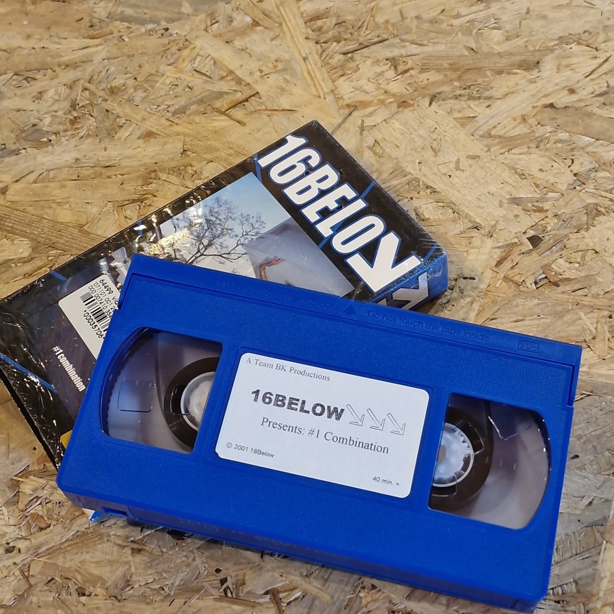 VHS Skatevideo 16 Below #1 combination 2001 - VHS - Rollbrett Mission