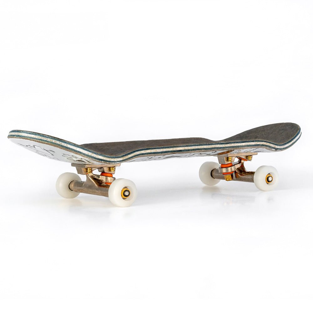 Berlin Wood Fingerboard Gene Pattern Pro Complete Setup - Fingerboard - Rollbrett Mission