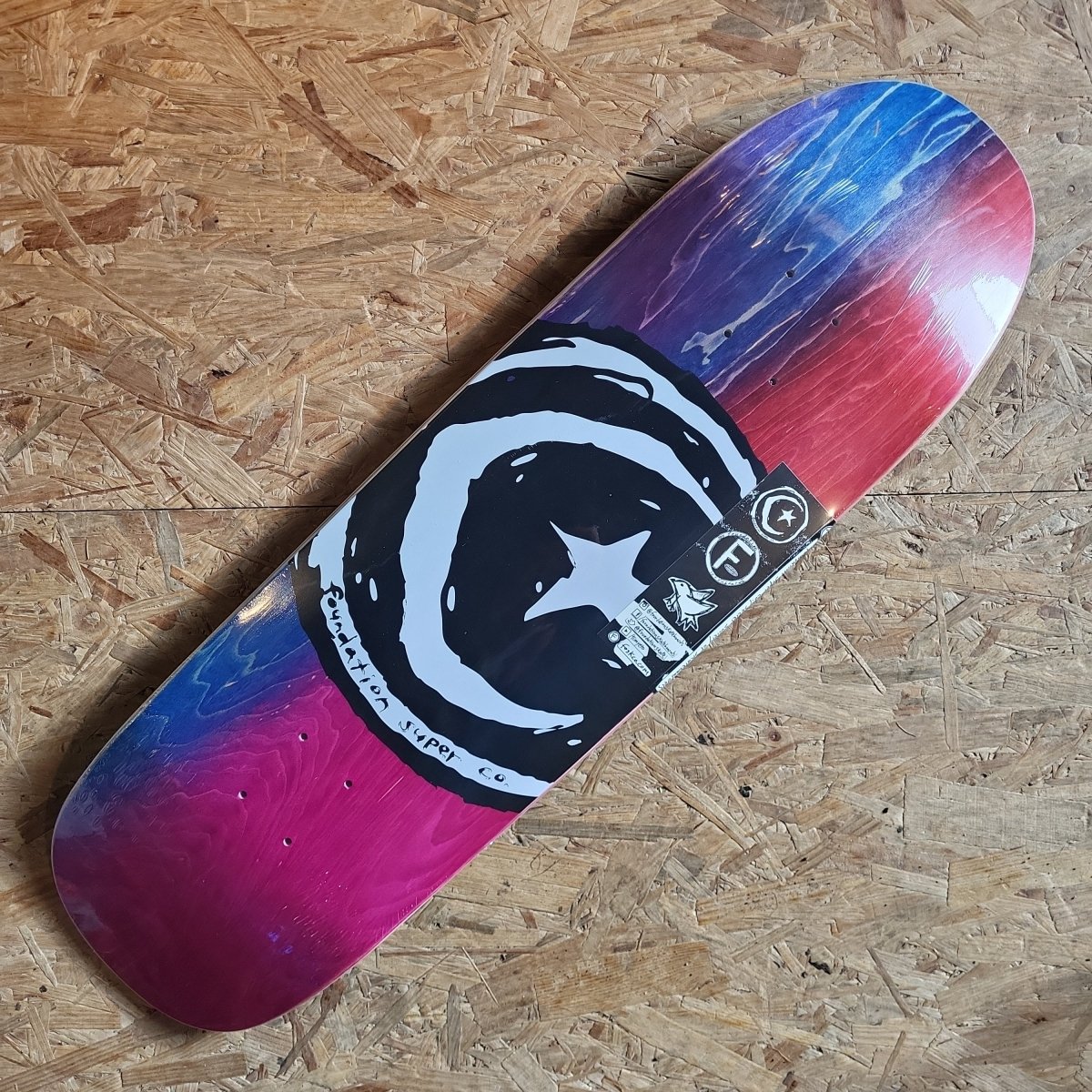 Foundation Star & Moon Shaped Deck - Skateboard-Decks - Rollbrett Mission