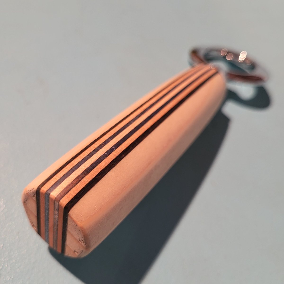 Hotsourkraut Flaschenöffner Skateboard Upcycling #1 - Schmuck - Rollbrett Mission