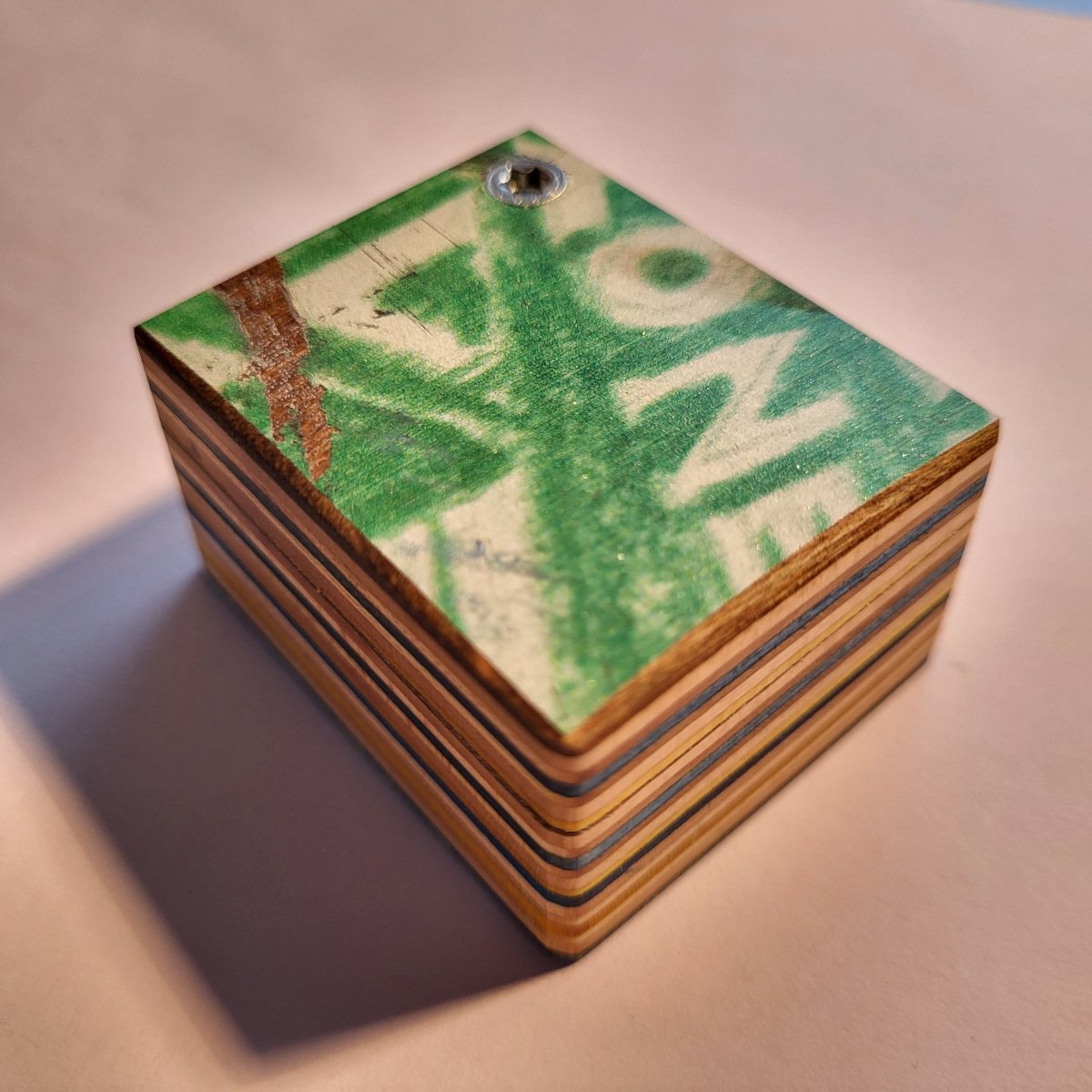 Hotsourkraut Geschenkbox Schatulle grün - Schmuck - Rollbrett Mission