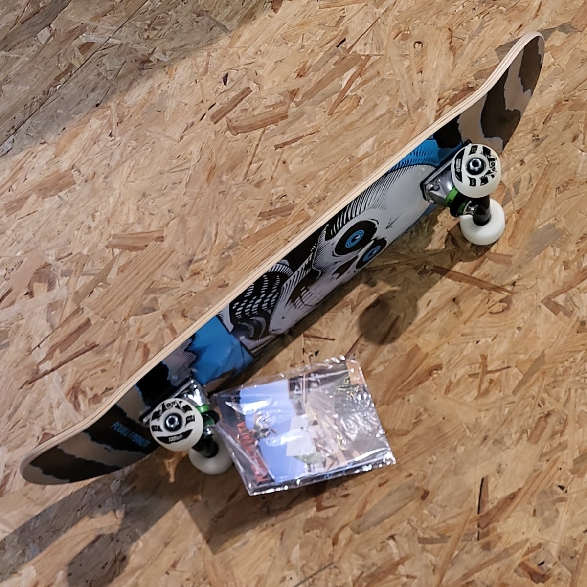 Powell Peralta Ripper silver 7.75" Complete Skateboard - Skateboards - Rollbrett Mission