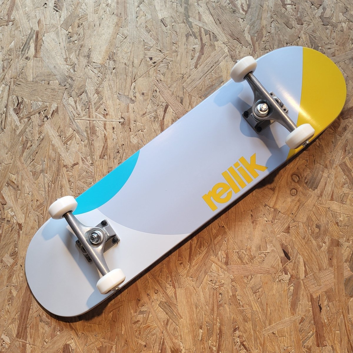 Rellik Easy 8.0" Complete Skateboard - Skateboards - Rollbrett Mission