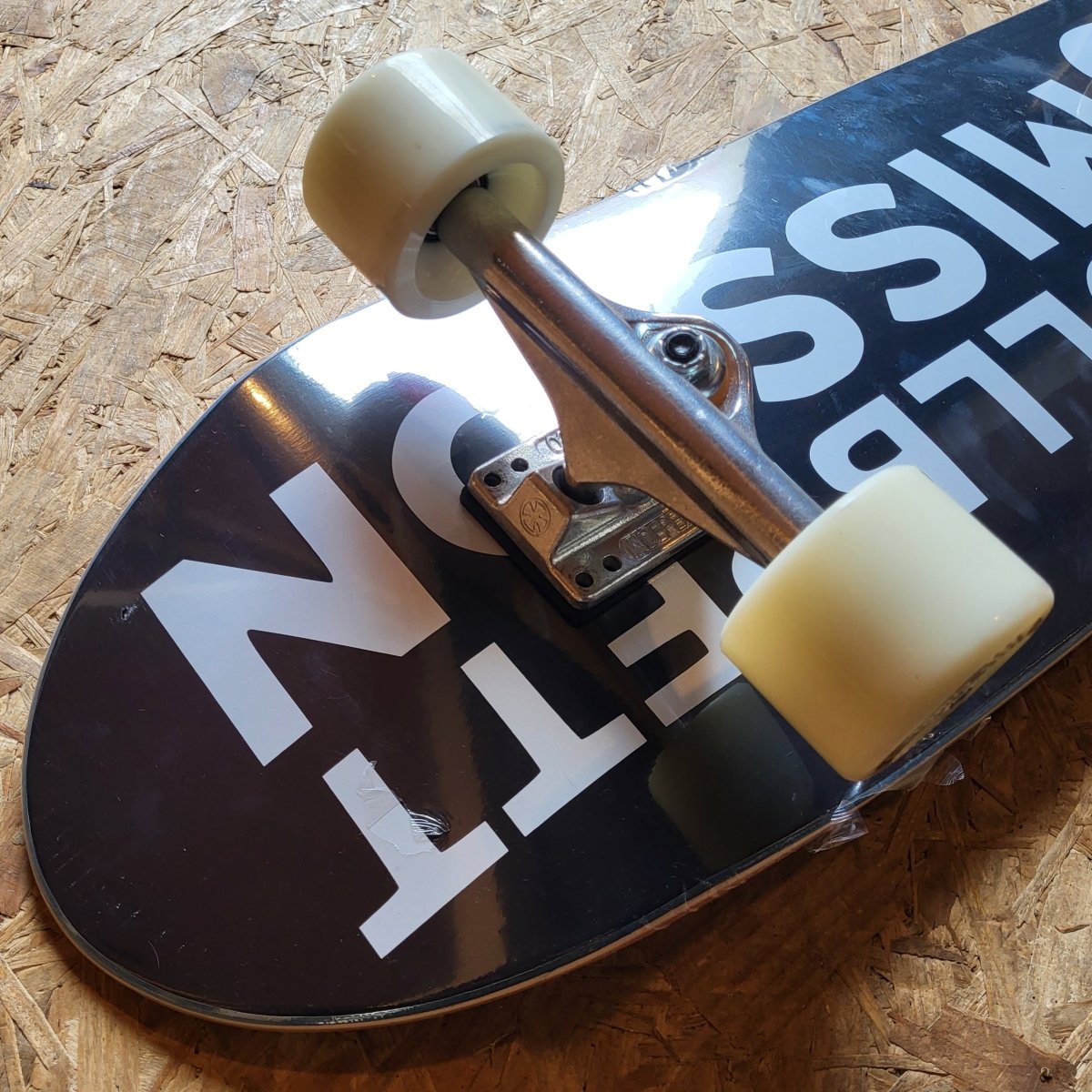 Rollbrett Mission Cruiser Complete Skateboard - Skateboard-Decks - Rollbrett Mission
