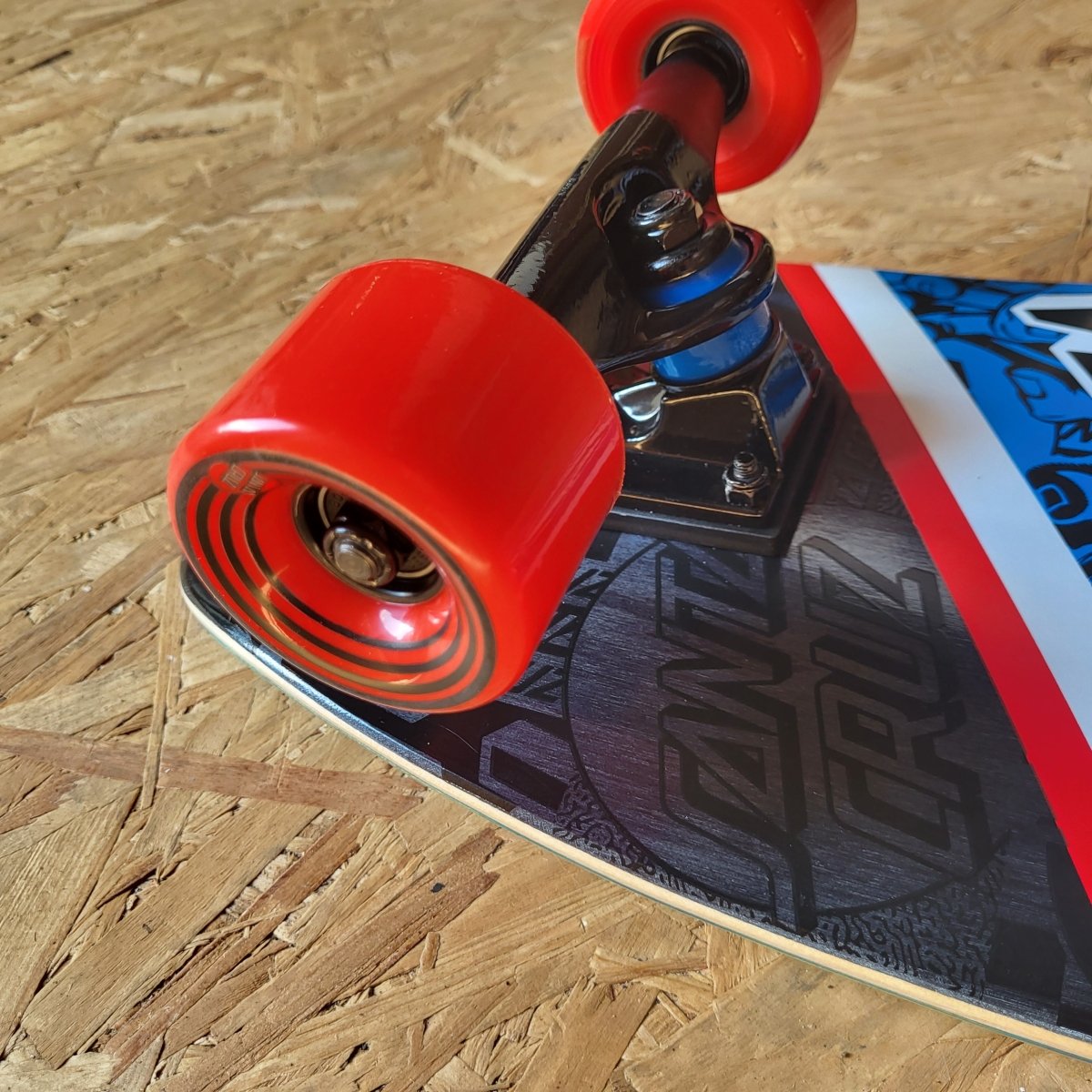 Santa Cruz Flyer Collage Cruiser Complete Skateboard Cruiser - Skateboards - Rollbrett Mission