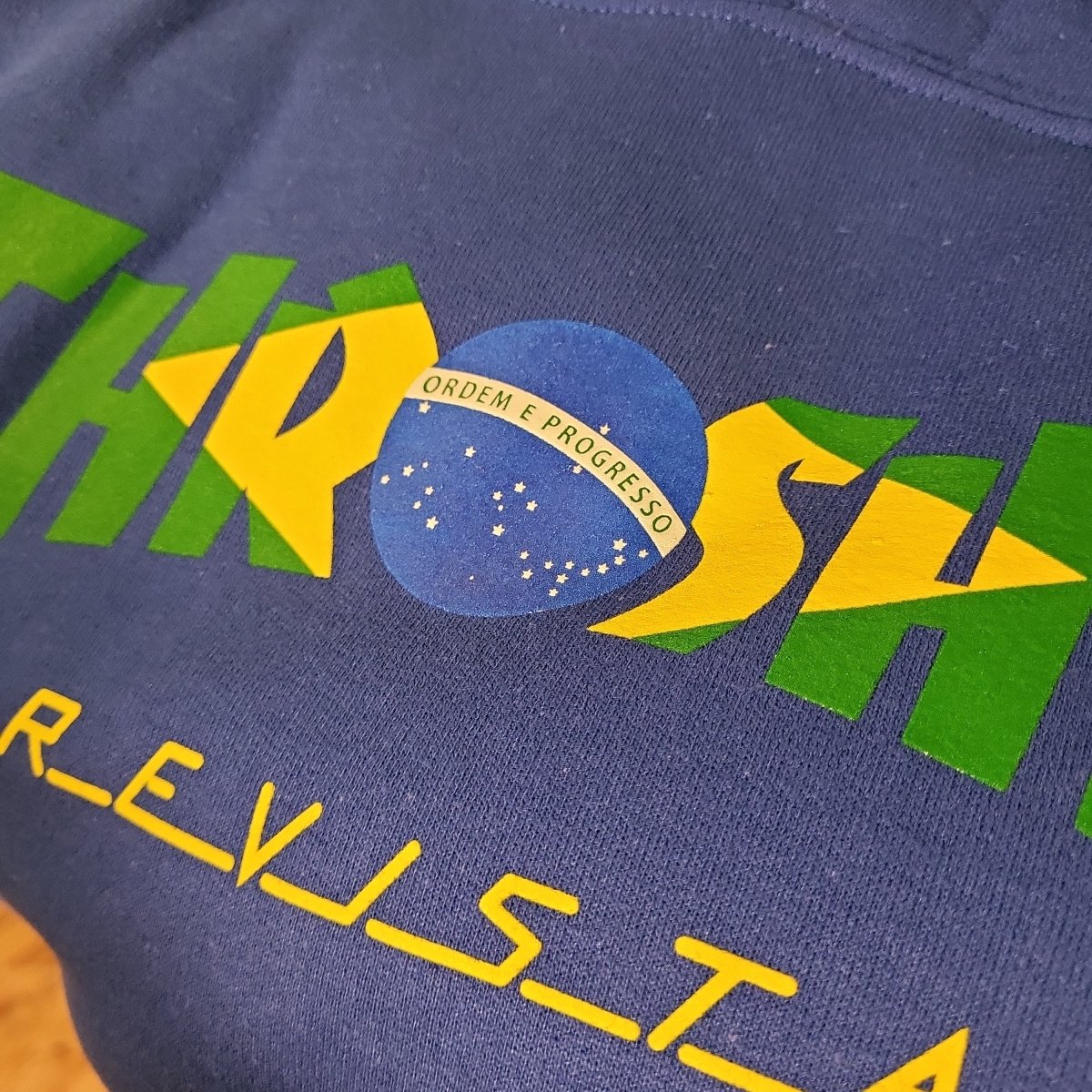 Thrasher Hoodie Brazil Revista royal blue - Shirts & Tops - Rollbrett Mission
