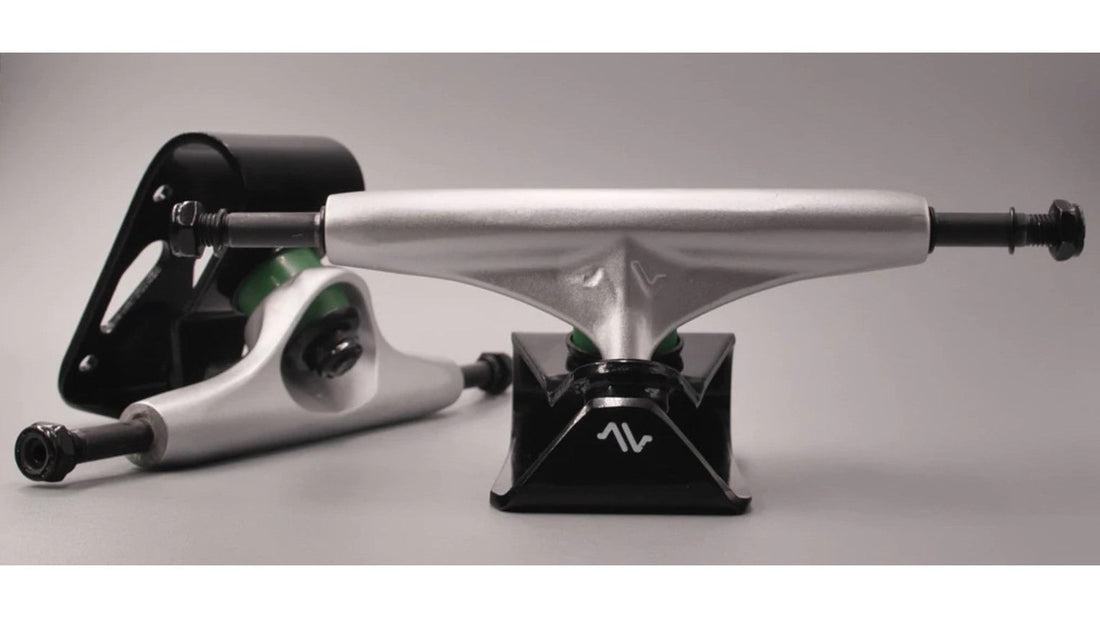 Innovativer Skatestuff: Avenue Trucks und SYS Griptape - Rollbrett Mission