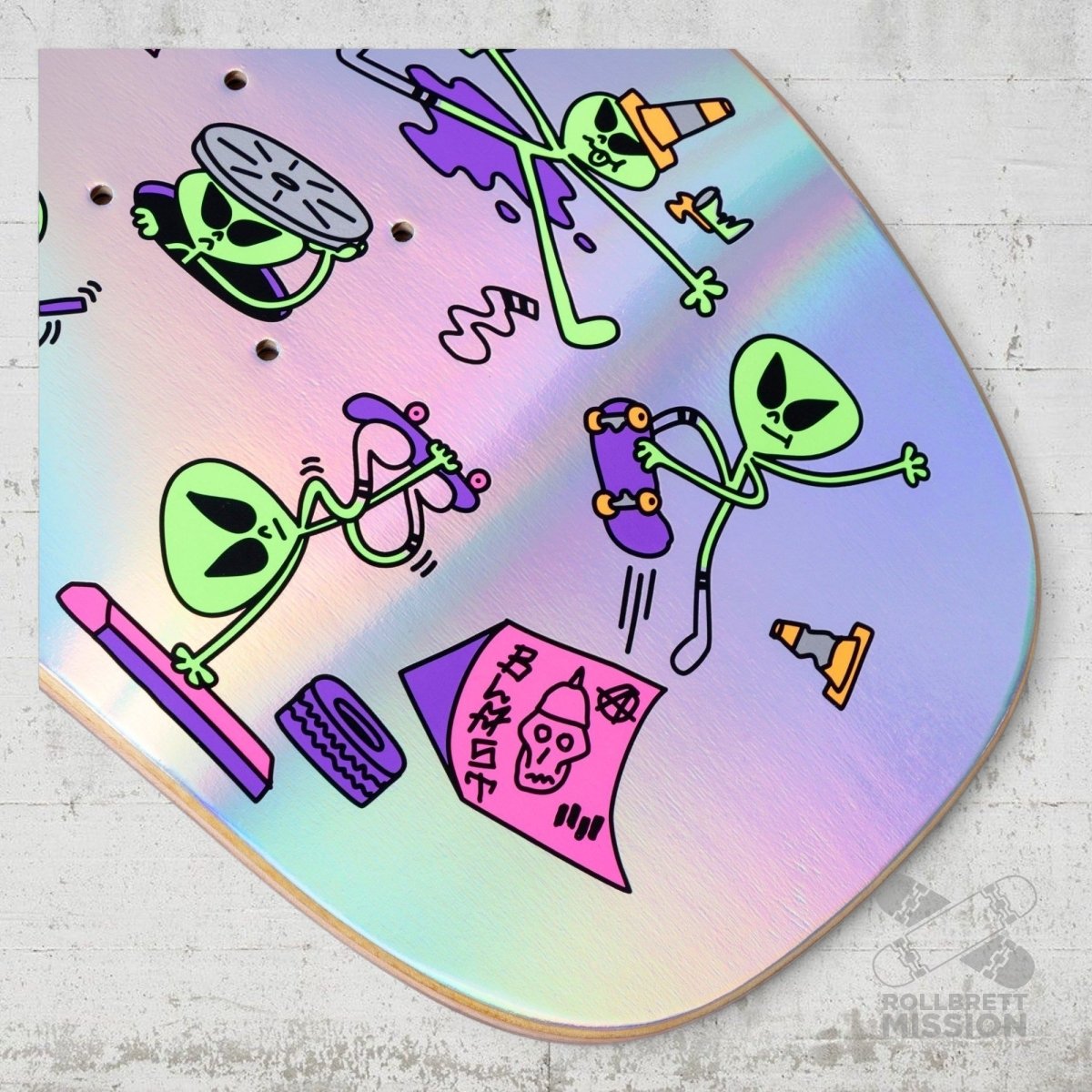 Blast Skates Alien Demo holographic 9.25 Shaped Deck - Skateboard - Decks - Rollbrett Mission