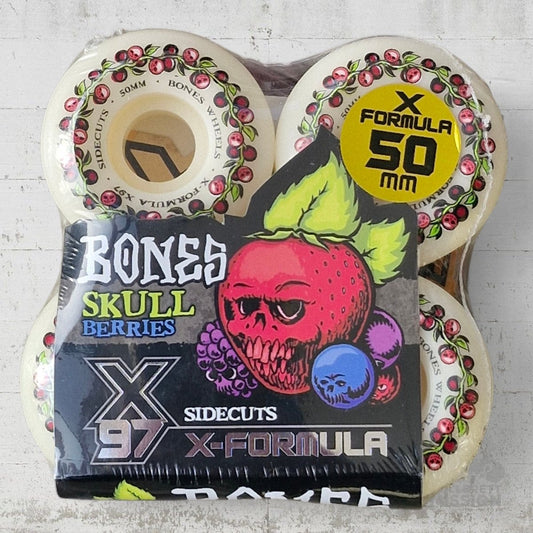 Bones X - Formula 97A 50mm V5 Sidecut Skull Berries Wheels - Skateboard - Rollen - Rollbrett Mission