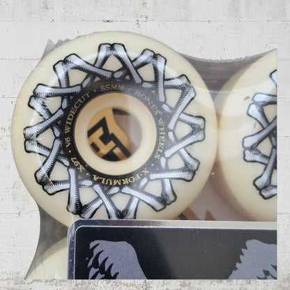 Bones X - Formula 97A 55mm V6 Widecut Wheels - Skateboard - Rollen - Rollbrett Mission