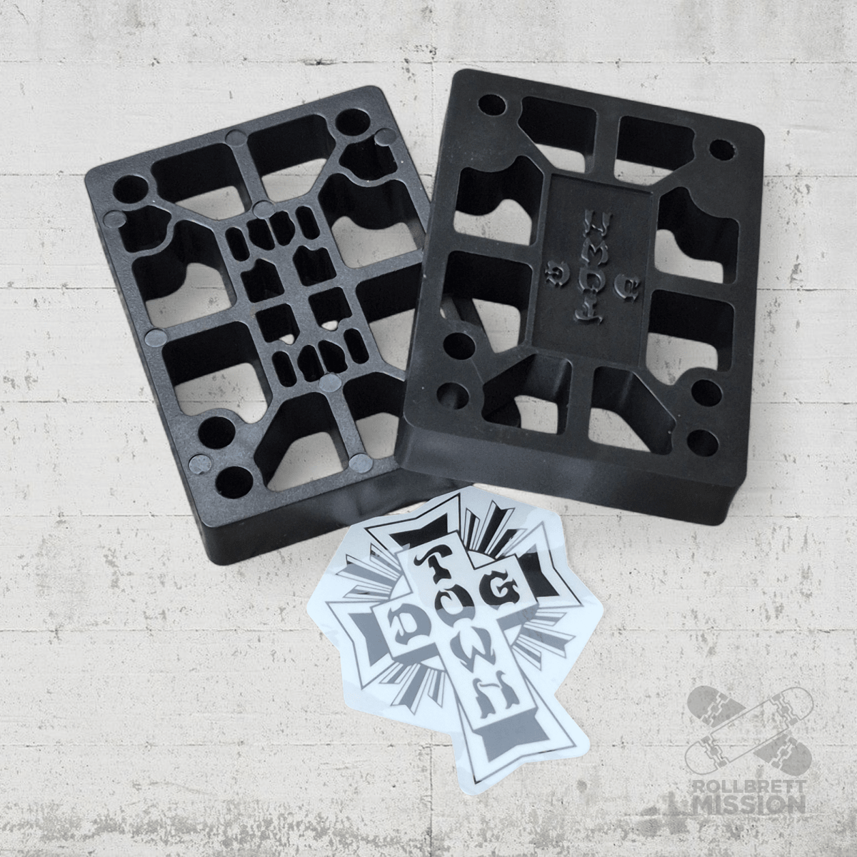 Dogtown Riser Pads 1/2" black - Rollbrett Mission