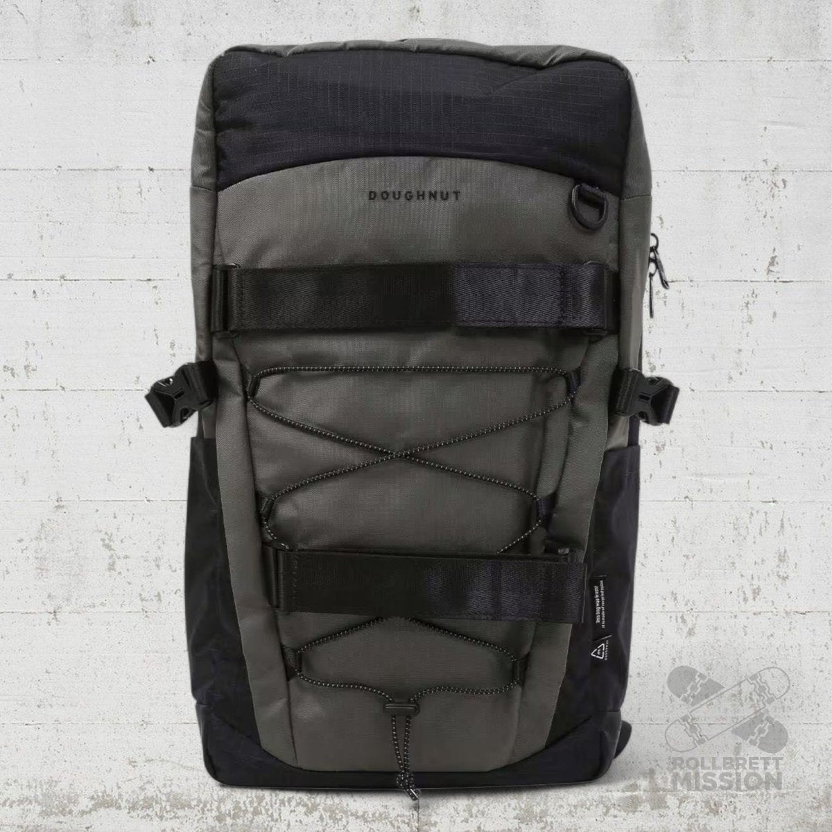 Doughnut Roaming Street Cruise III Backpack – dark grey - Taschen & Gepäck - Rollbrett Mission