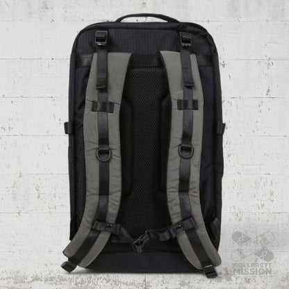 Doughnut Roaming Street Cruise III Backpack – dark grey - Taschen & Gepäck - Rollbrett Mission