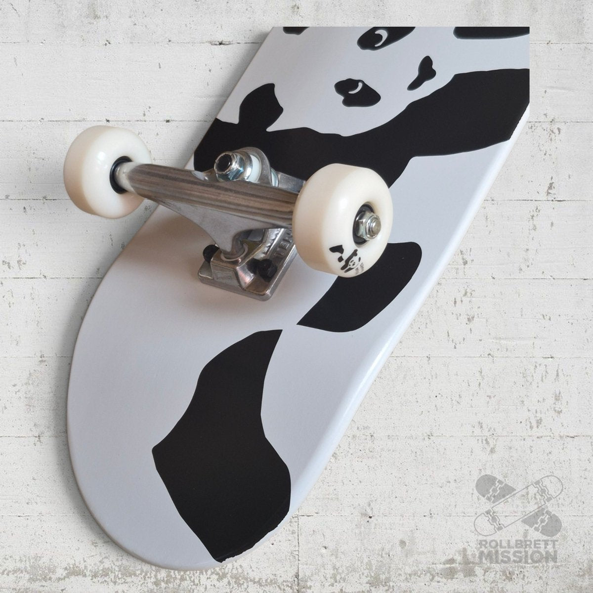 Enjoi Whitey Panda 8.25 Complete Skateboard - Skateboards - Rollbrett Mission