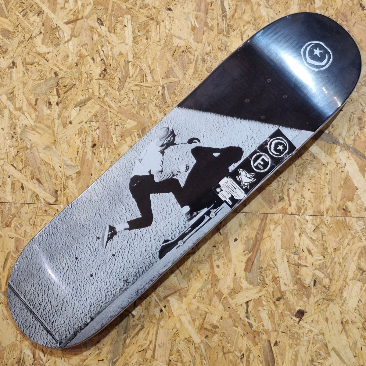 Foundation JGB Push 8.25" Deck - Skateboard - Decks - Rollbrett Mission