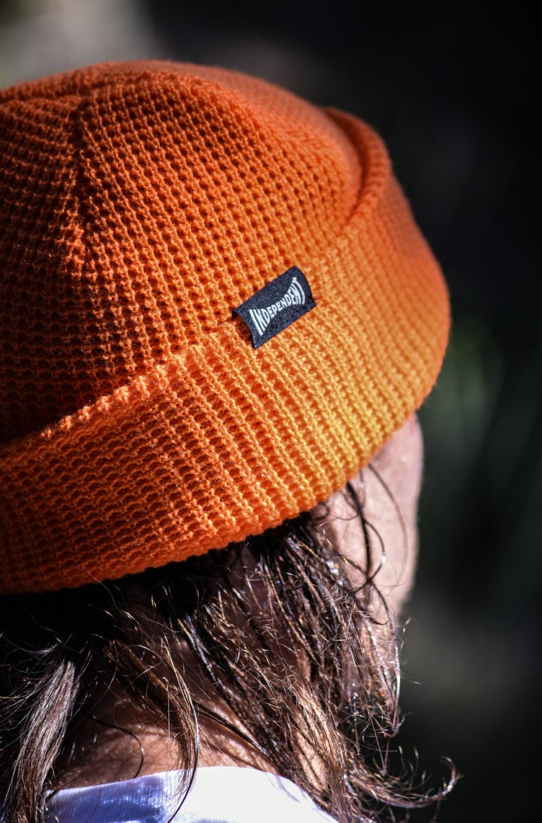 Independent Beanie Built To Grind Waffle Hat orange - Kopfbekleidung & -tücher - Rollbrett Mission