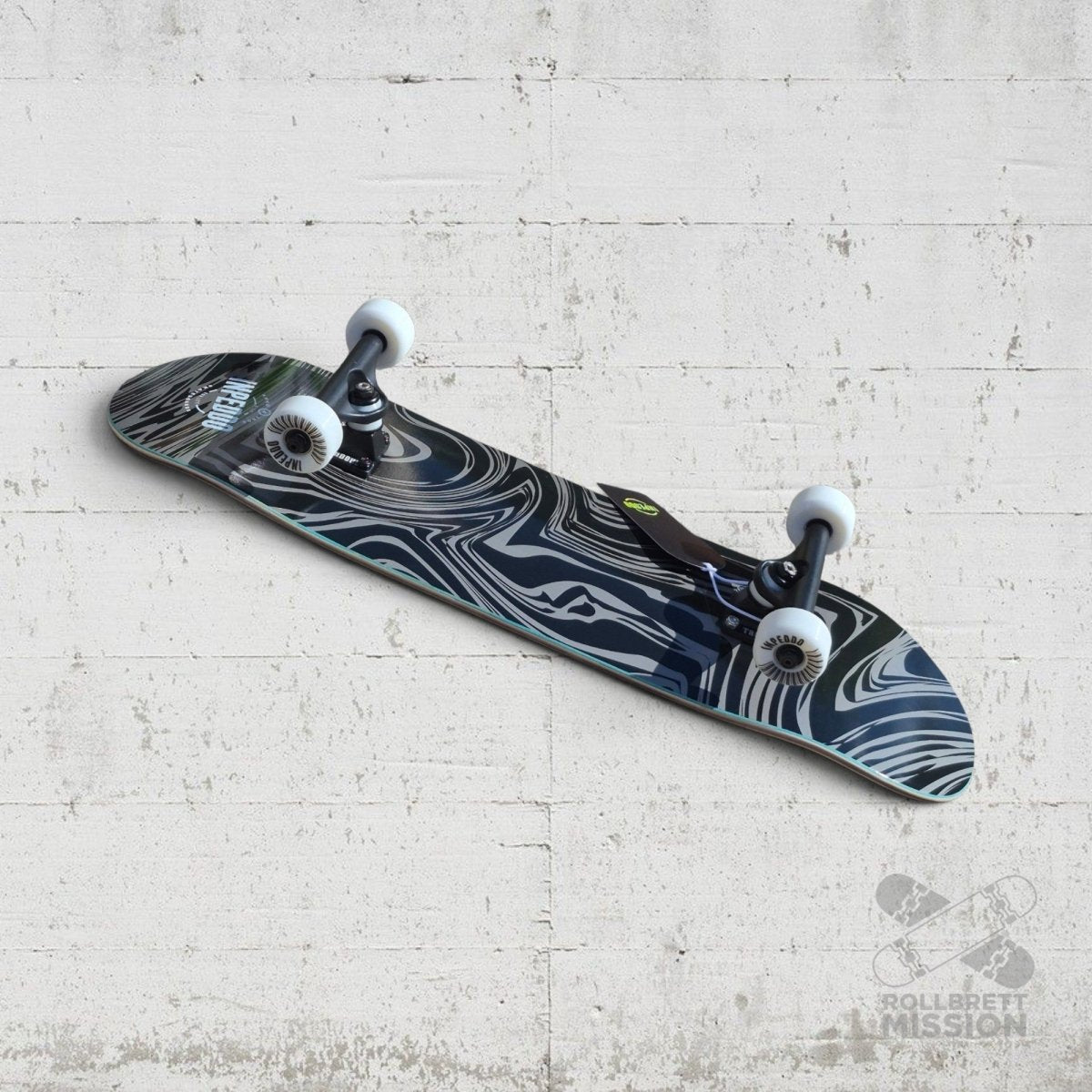 Inpeddo Short & Wide 8.0" Blurred Kids Complete Skateboard - Skateboards - Rollbrett Mission