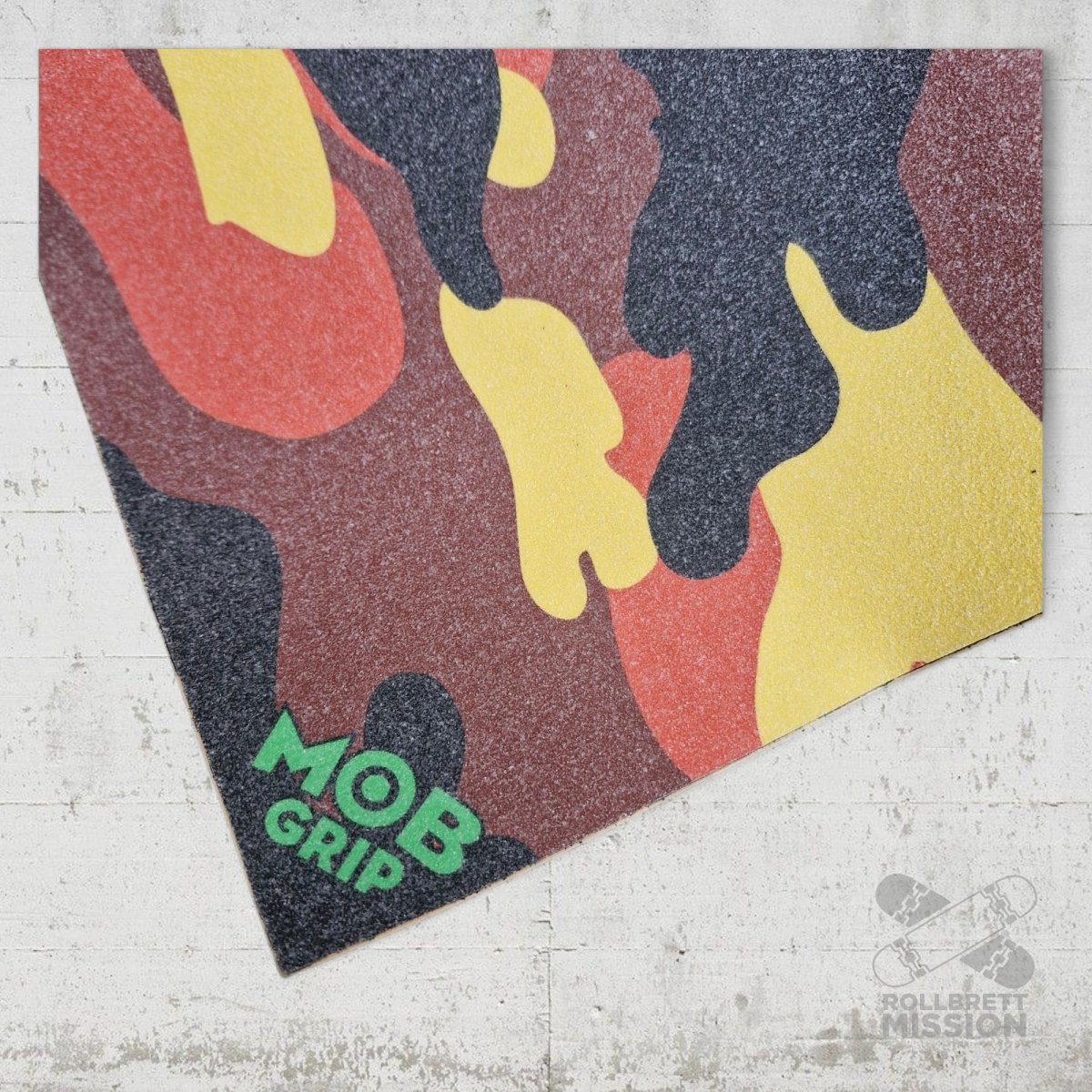 Mob Graphic Griptape Camo div. 9" x 33" - Skateboard - Kleinteile - Rollbrett Mission