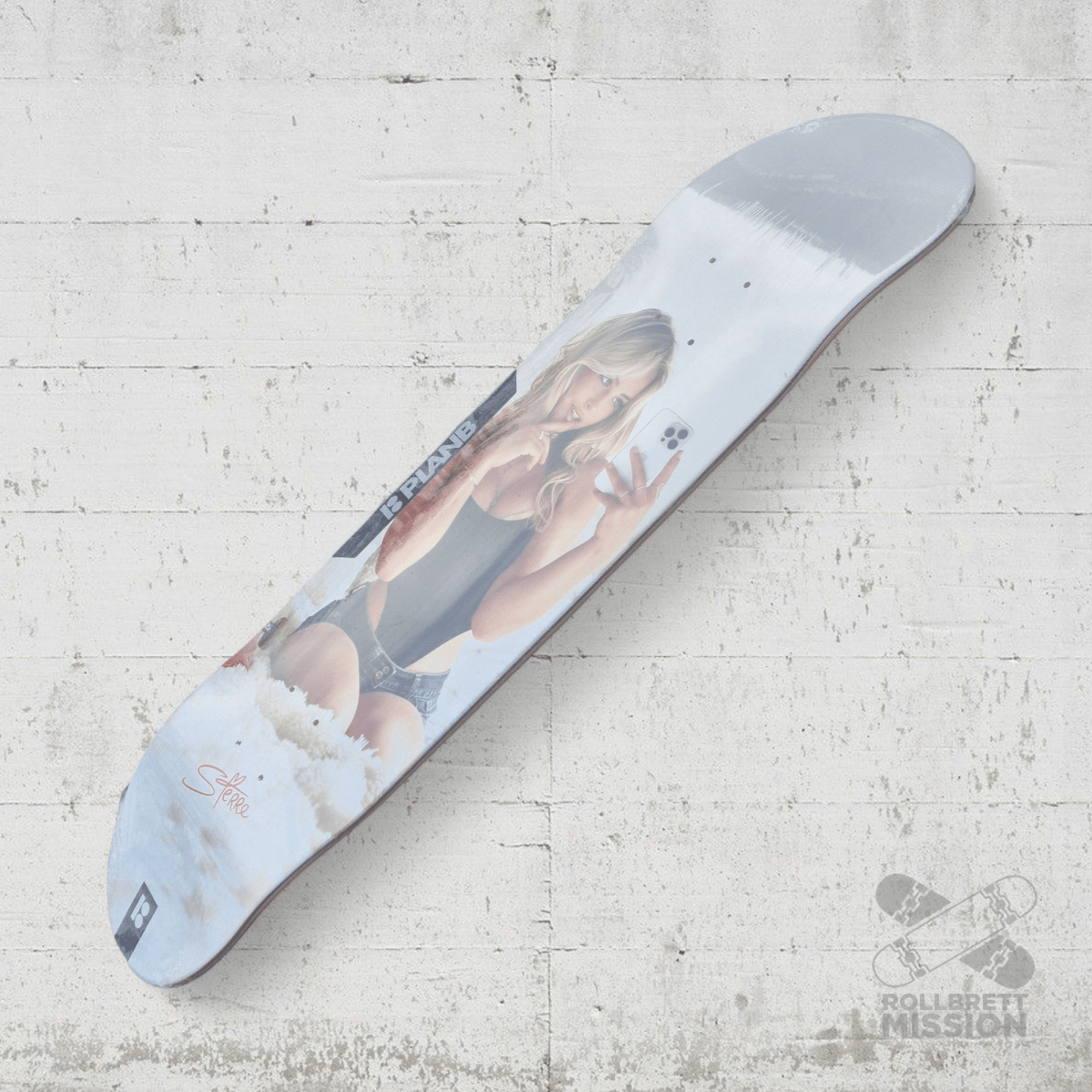 Plan B Surf Sterre Selfie 8.25 Deck - Skateboard - Decks - Rollbrett Mission