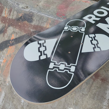 Rollbrett Mission Black Logo Medium Concave Deck