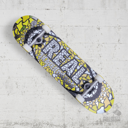 Real Complete Skateboard Oval Foil LARGE 8.0 x 31.8 - Skateboards - Rollbrett Mission