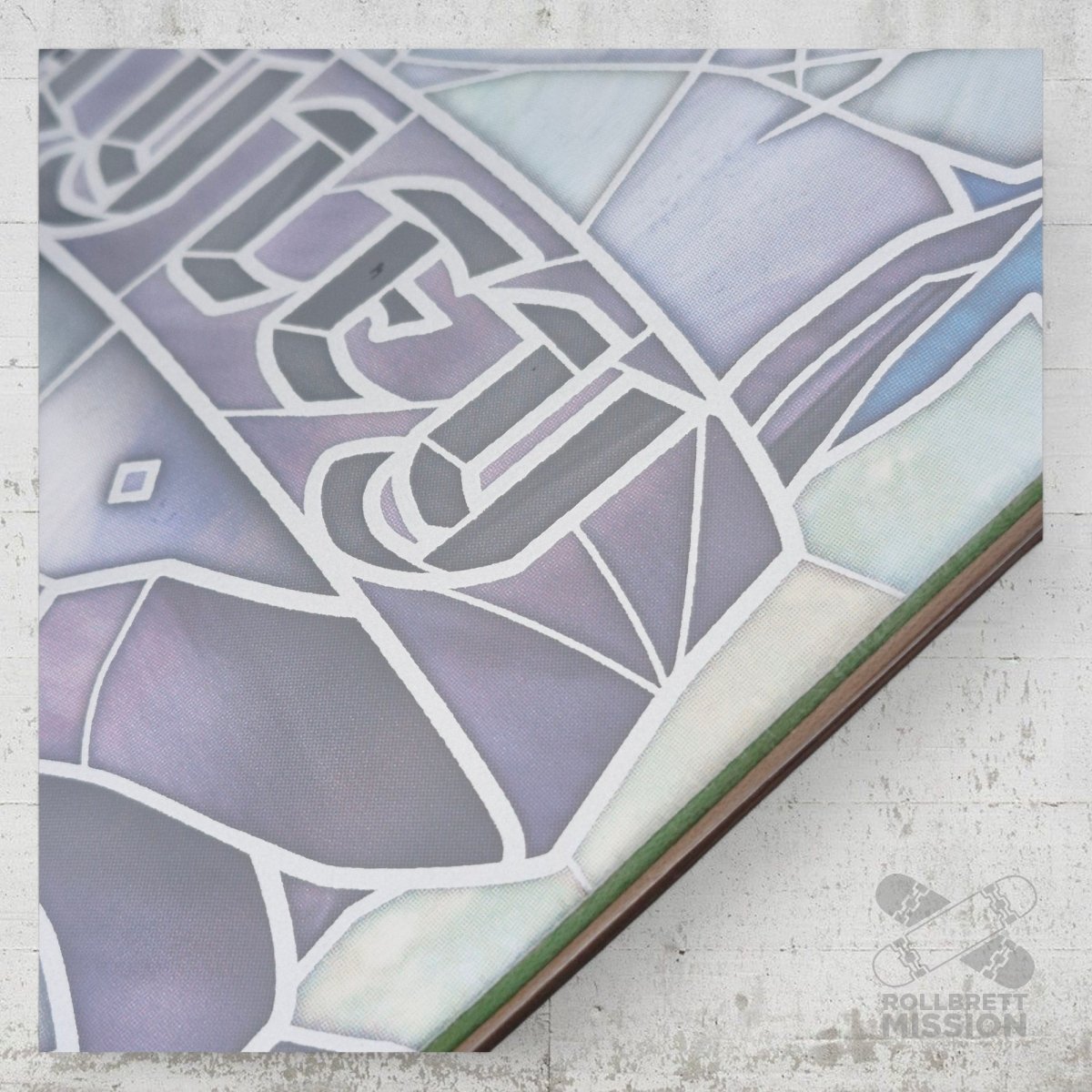 Real Hayley Cathedral Holo 8.25 Deck - Skateboard - Decks - Rollbrett Mission