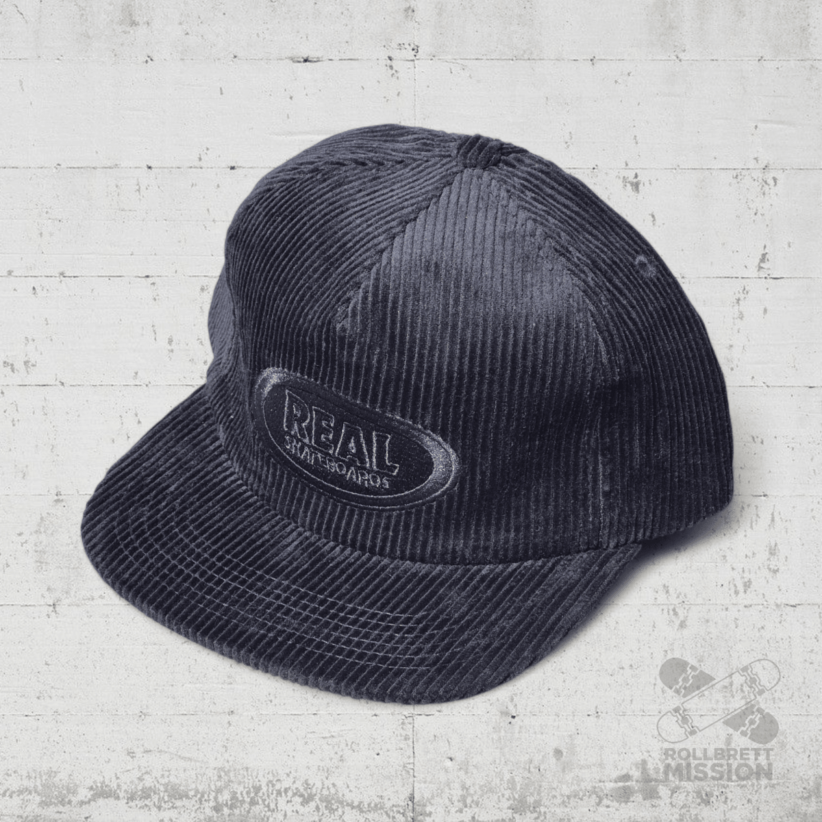 Real Snapback Cap Oval black corduroy - Kopfbekleidung & - tücher - Rollbrett Mission
