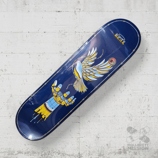 Real Team Synthetic Peace 8.5 Deck - Skateboard - Decks - Rollbrett Mission