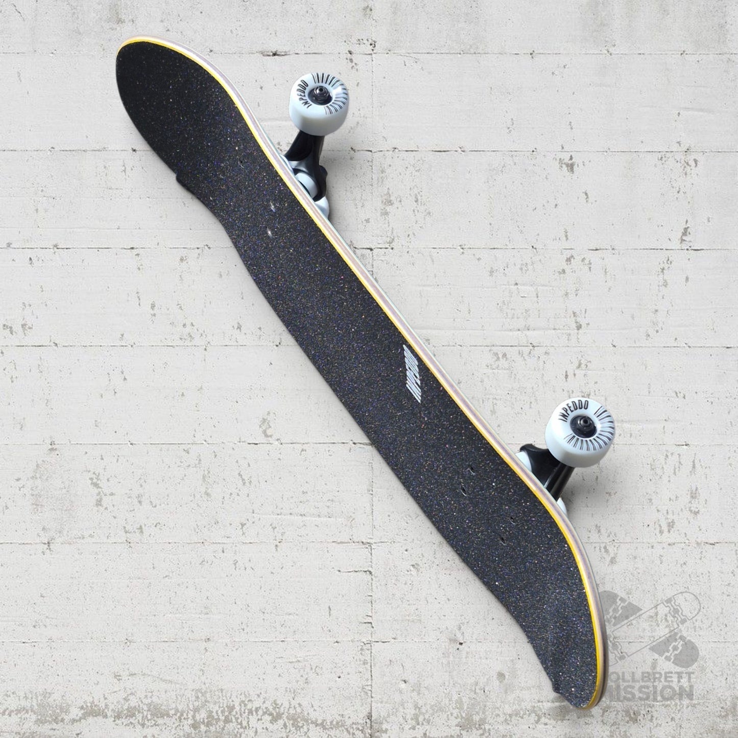 Inpeddo Short & Wide 8.0" Blurred Kids Complete Skateboard