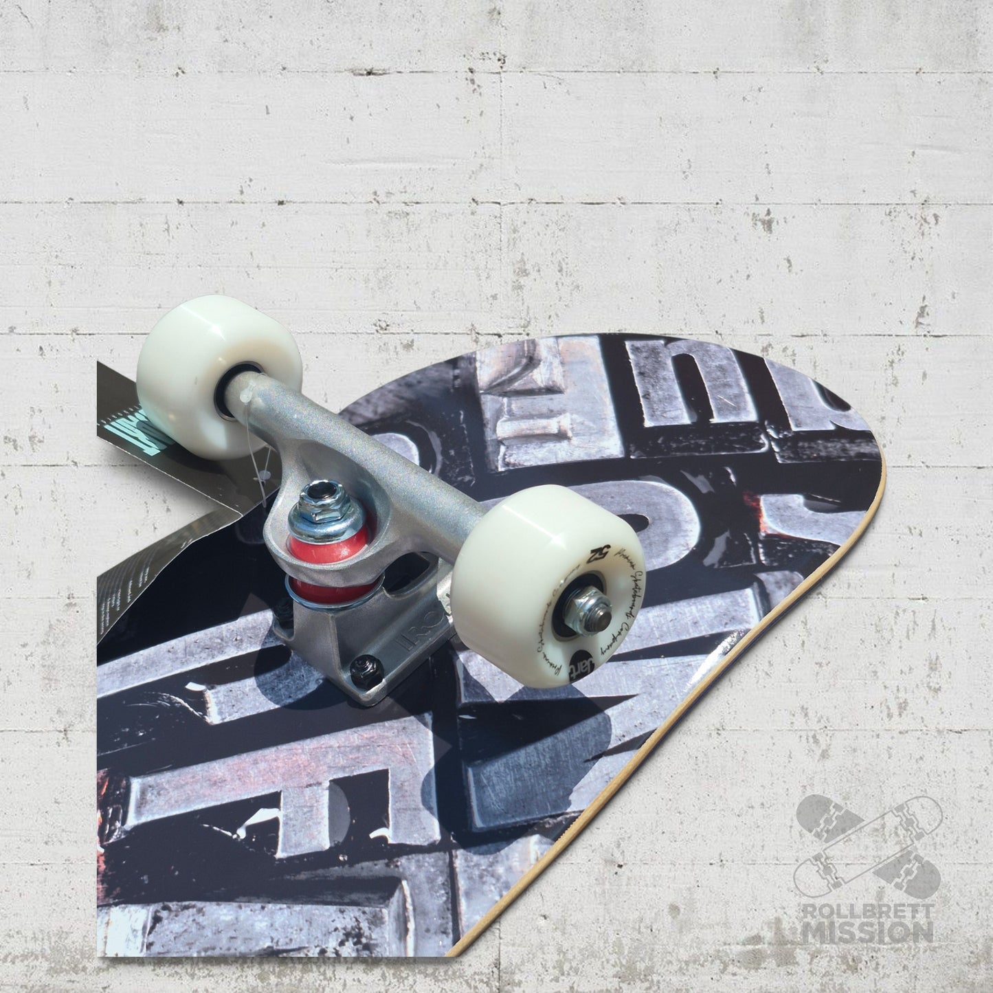 Jart Complete Skateboard Linotype 8.0 x 29.5