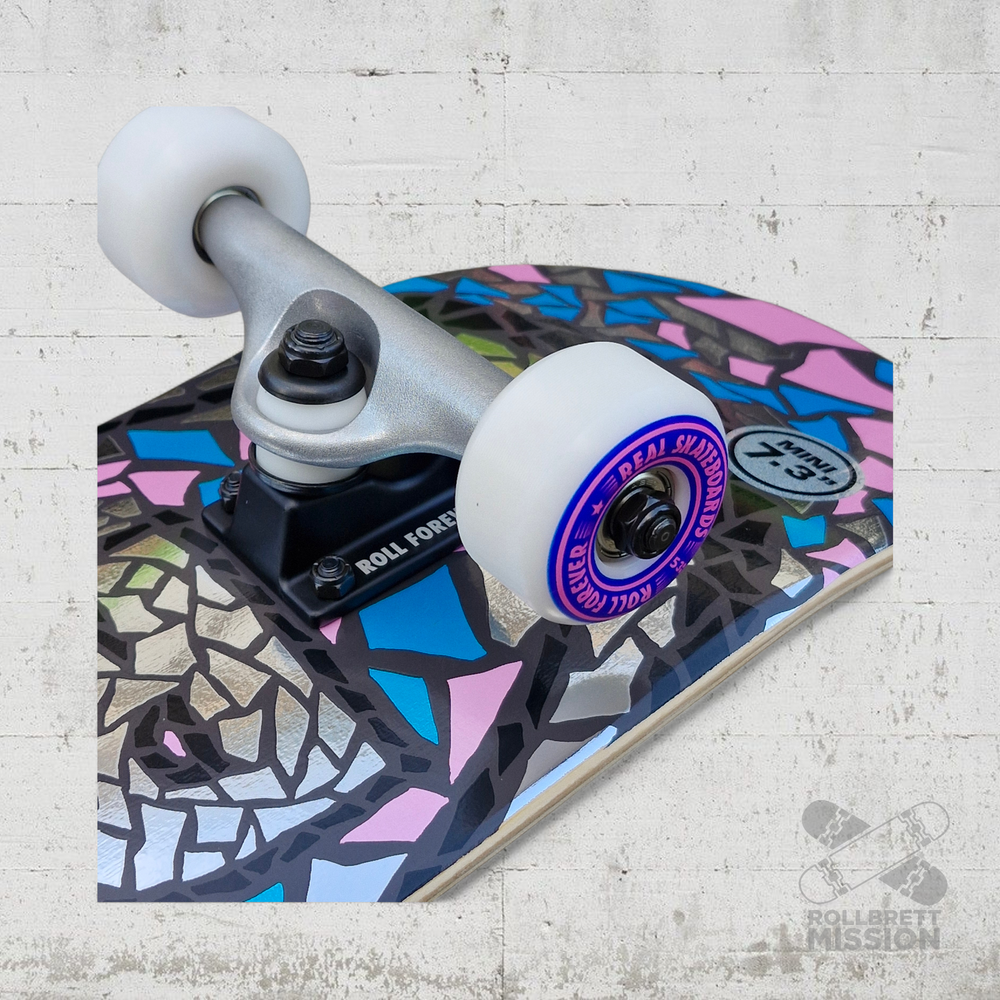 Real Complete Skateboard Oval Foil MINI 7.3 x 29.3