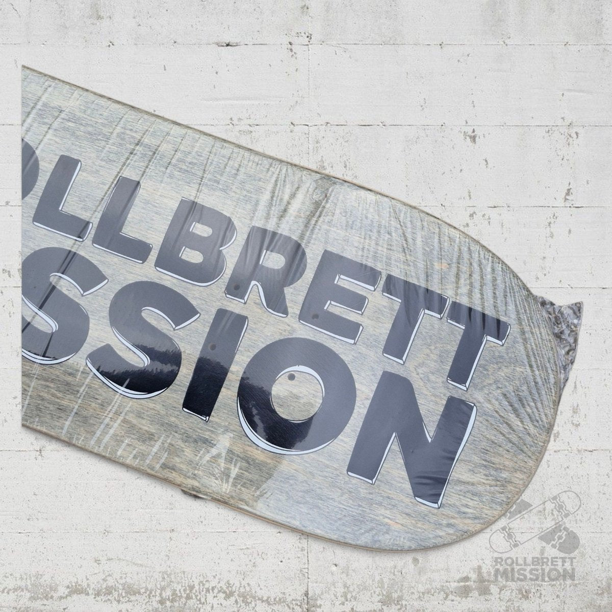 Rollbrett Mission 3D Logo 8.75 Short Twintail Deck - Skateboard - Decks - Rollbrett Mission