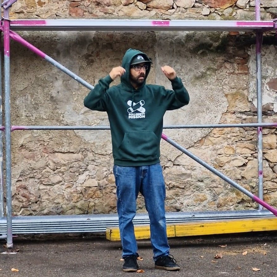 Rollbrett Mission New Classic Hoodie bottle green - Shirts & Tops - Rollbrett Mission