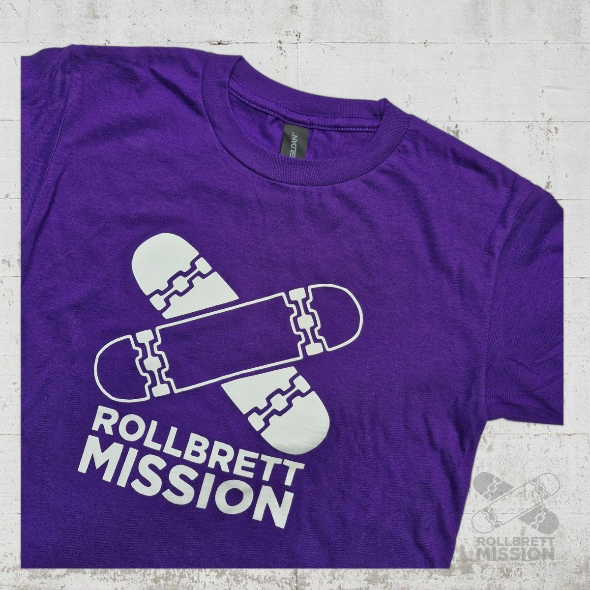 Rollbrett Mission T-Shirt Kids Classic Logo lila - Shirts & Tops - Rollbrett Mission