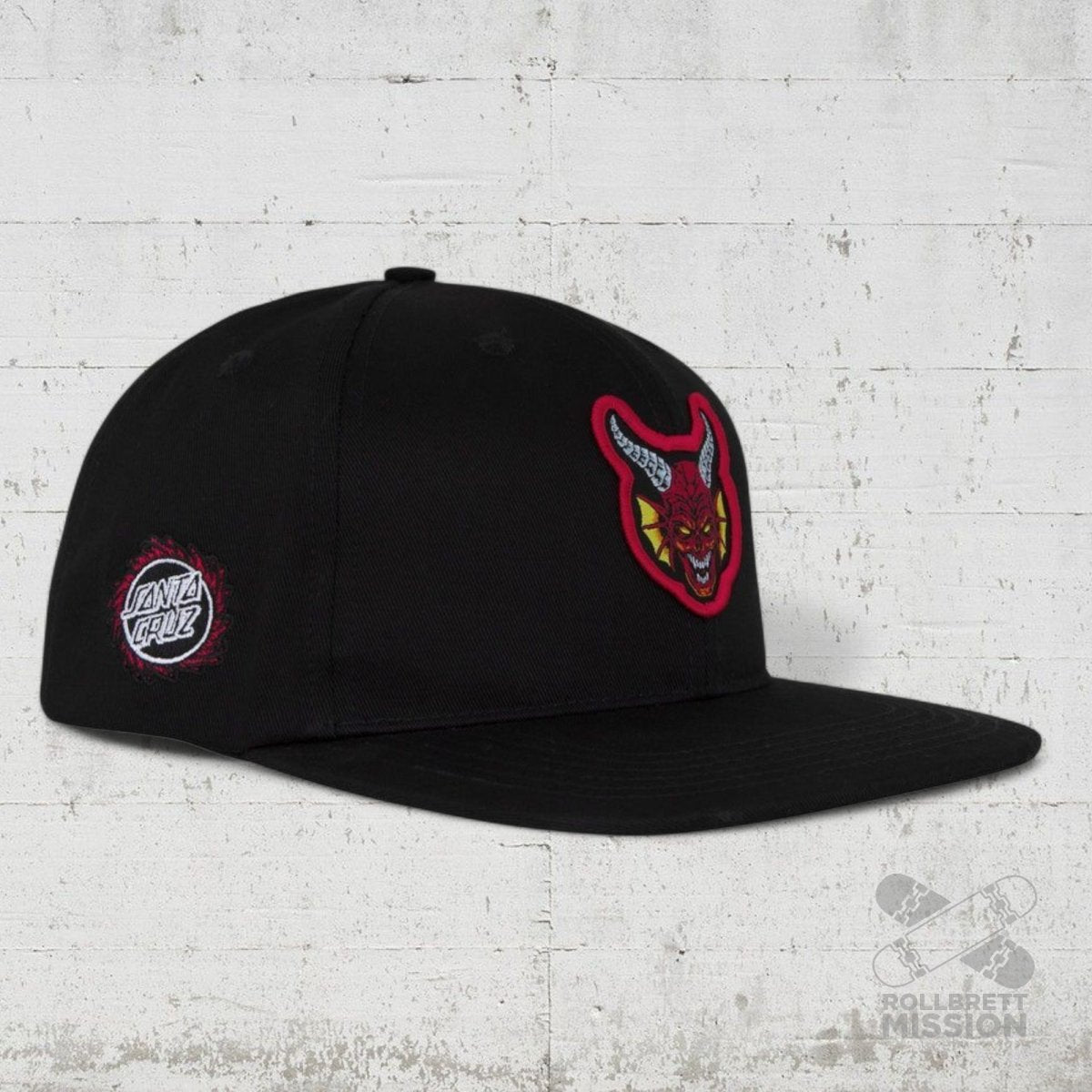Santa Cruz Stranger Things Hellfire Club Snapback Hat - Kopfbekleidung & - tücher - Rollbrett Mission