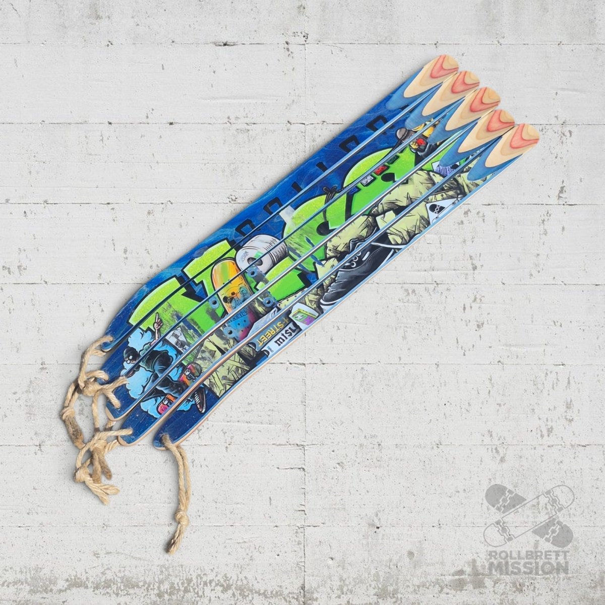 Skateback x Rollbrett Mission Shop Spirit blue Upcycling Schuhlöffel XL Skateboard Schuhanzieher - Schmuck - Rollbrett Mission