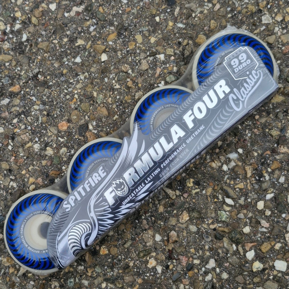 Spitfire F4 56mm 99A Classic blue Wheels - Skateboard - Rollen - Rollbrett Mission