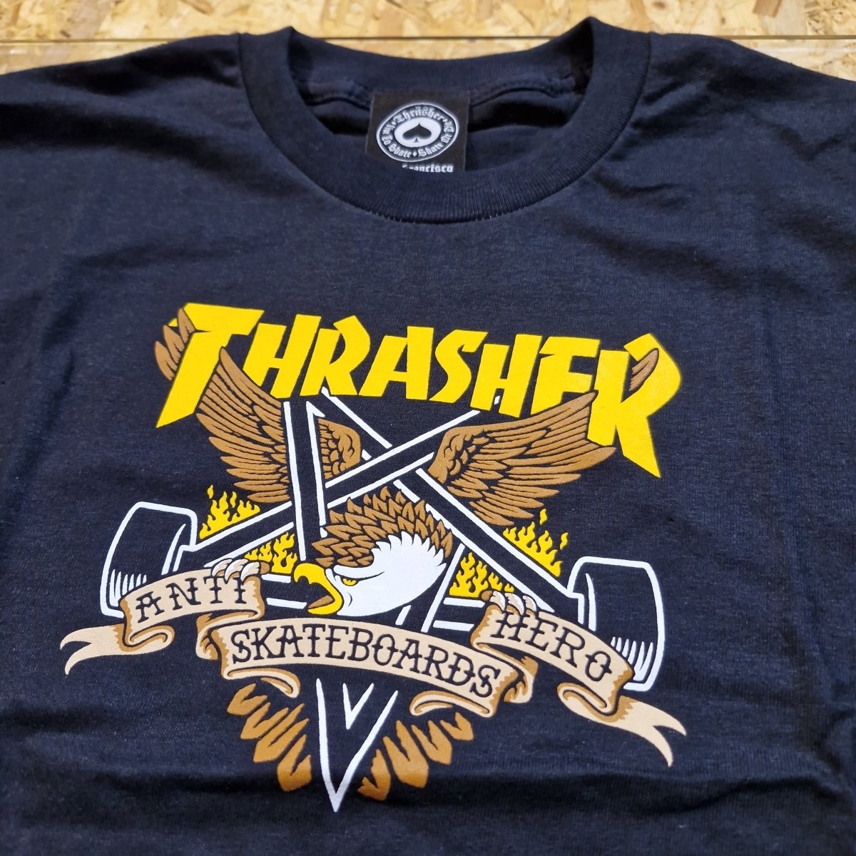 Thrasher T - Shirt x Anti Hero Eaglegram black - Rollbrett Mission