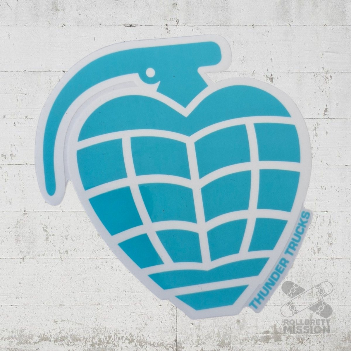 Thunder Heart Grenade Sticker Medium 10cm - Rollbrett Mission