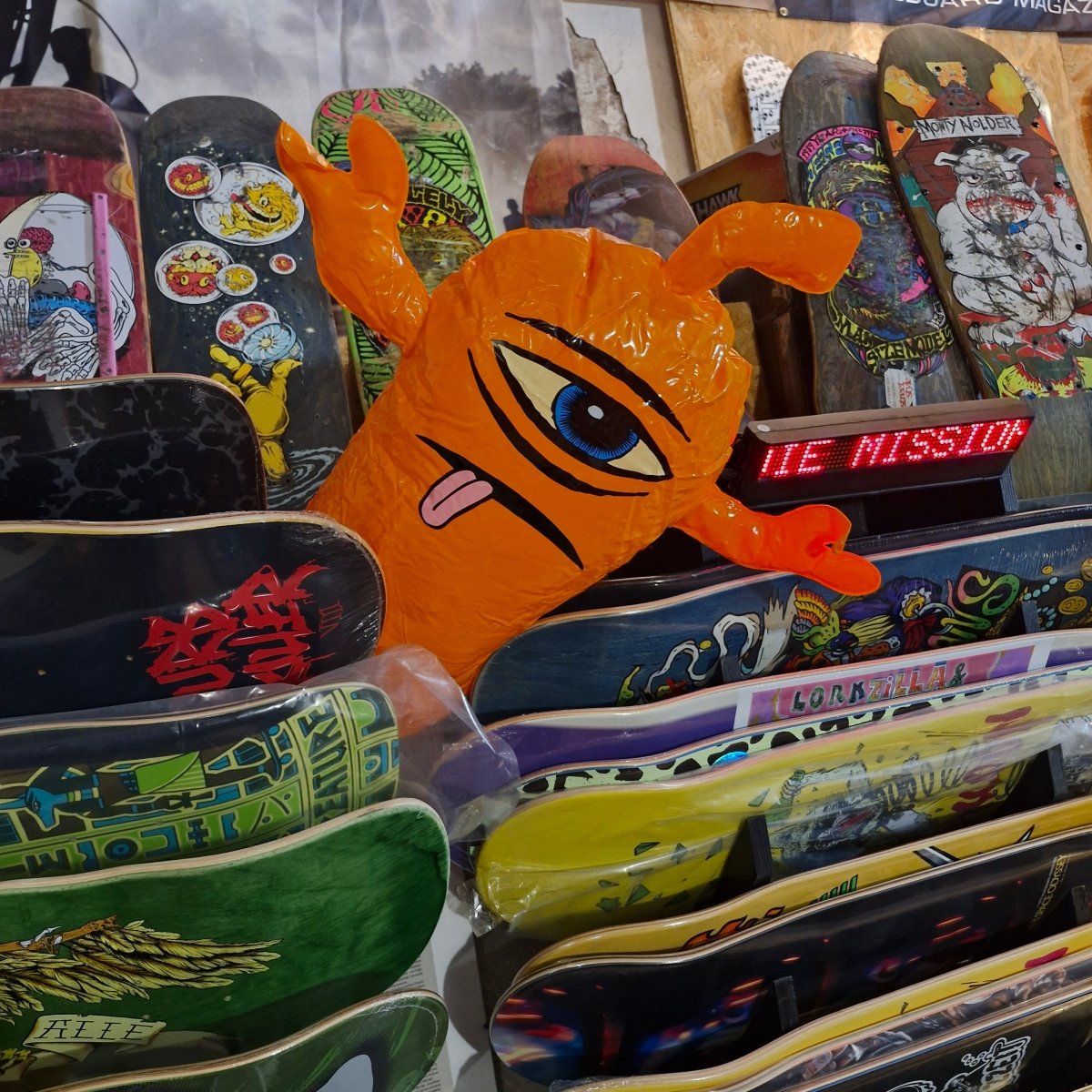 Toy Machine Blow Up Doll Sect orange - Rollbrett Mission